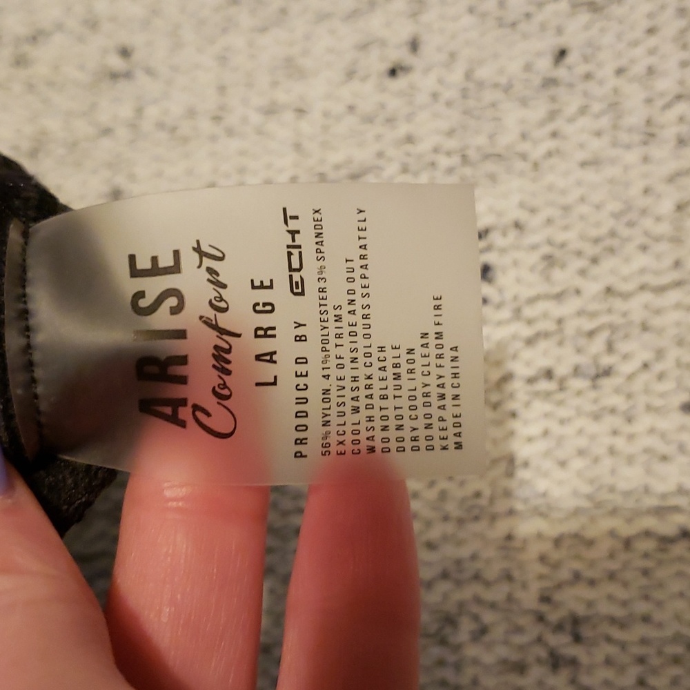 Echt Shorts - image 8